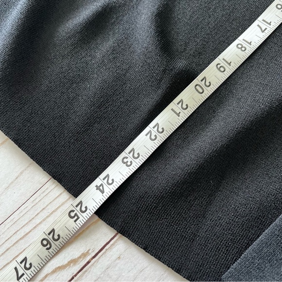 EUC Bellepointe Knit Sweater in Black with Pastel Sequined Detail size Large - Picture 12 of 12